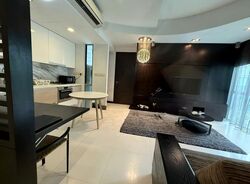 Emily Residence (D9), Apartment #568213631